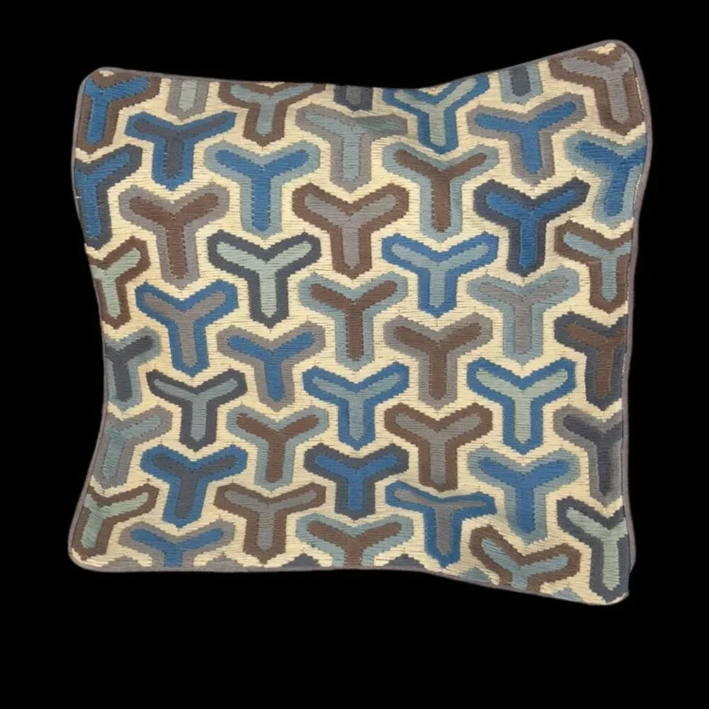 Jonathan Adler Bargello Hazard Ys wool velvet woven square pillow cover 20x20